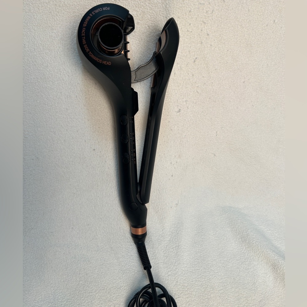 INFINITIPRO BY CONAIR Smooth & Wave – Curl or Straighten with One Styling Tool